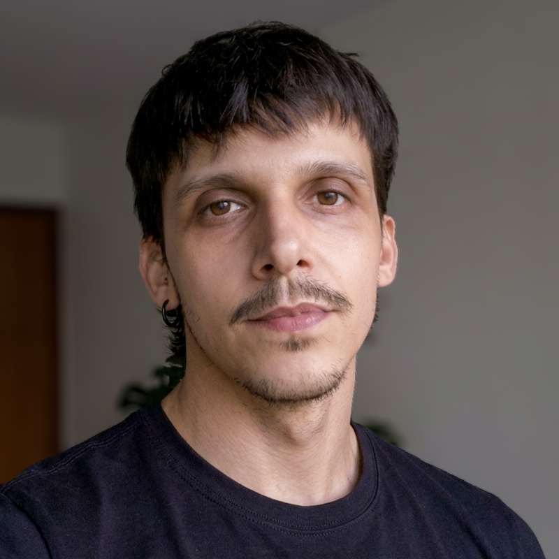 Gustavo Paiva - Revisor Textual